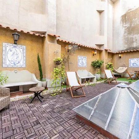 Guestready - Stylish' With Private Terrace And Indoor Garage Lisbon